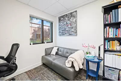 2233 N Commerce Parkway, Weston, FL 33326 - Photo 43