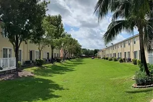 6300 Landings Way, Tamarac, FL 33321 - Photo 25