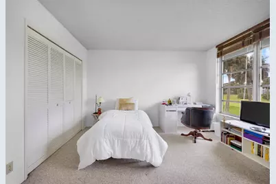 905 Cypress Terrace #202, Pompano Beach, FL 33069 - Photo 17