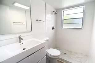 109 Harwood J Unit, Deerfield Beach, FL 33442 - Photo 13