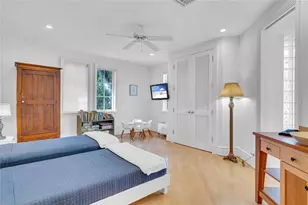 74 Nurmi Dr, Fort Lauderdale, FL 33301 - Photo 31