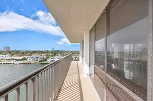 2017 S Ocean Dr, Hallandale Beach, FL 33009 - Photo 17