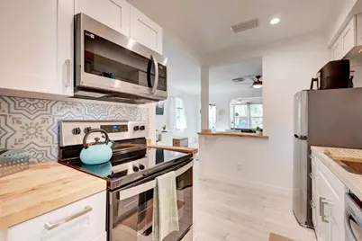 1944 NE 5th Street, Deerfield Beach, FL 33441 - Photo 13