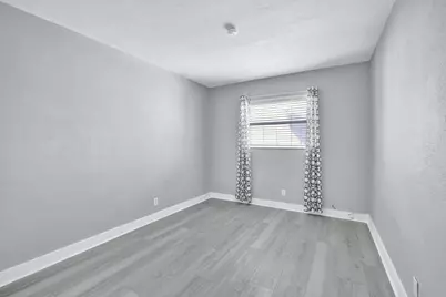 2741 NE 8th Avenue #15, Wilton Manors, FL 33334 - Photo 11