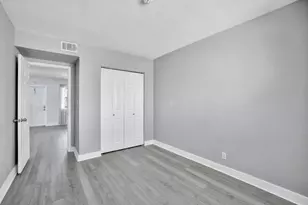 2741 NE 8th Ave, Wilton Manors, FL 33334 - Photo 13