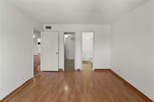 241 SE 11th Ave, Pompano Beach, FL 33060 - Photo 9