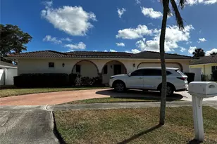 6860 Calle Del Paz, Boca Raton, FL 33433 - Photo 1