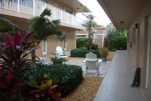 2737 NE 28th St, Pompano Beach, FL 33064 - Photo 13