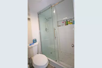 1100 Saint Charles Place #521, Pembroke Pines, FL 33026 - Photo 19