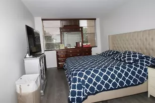 1100 St Charles Pl, Pembroke Pines, FL 33026 - Photo 17