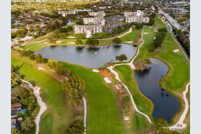 1100 Saint Charles Place #521, Pembroke Pines, FL 33026 - Photo 5