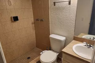 4311 Crystal Lake Dr, Pompano Beach, FL 33064 - Photo 9