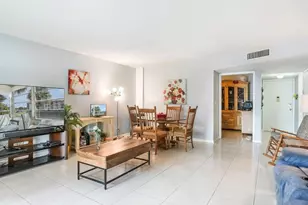 4750 NW 22nd Ct, Lauderhill, FL 33313 - Photo 15