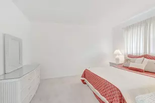 5501 NW 2nd Ave, Boca Raton, FL 33487 - Photo 15