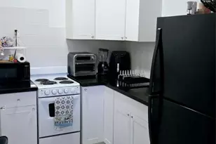 2213 Lincoln St, Hollywood, FL 33020 - Photo 1