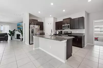 16621 Sunburst Lake Street, Wimauma, FL 33598 - Photo 7
