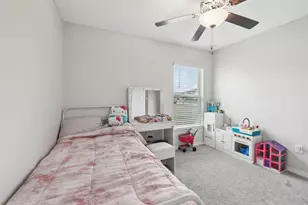 16621 Sunburst Lake St, Wimauma, FL 33598 - Photo 17
