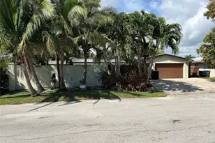 5631 NE 16th Ave, Fort Lauderdale, FL 33334 - Photo 1