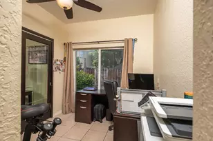 5048 SW 136th Ave, Miramar, FL 33027 - Photo 17