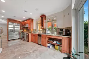 903 NE 17th Way, Fort Lauderdale, FL 33304 - Photo 13