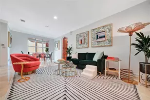 903 NE 17th Way, Fort Lauderdale, FL 33304 - Photo 1