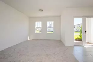 12290 SW 44th Ct, Davie, FL 33330 - Photo 13