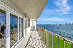 801 Lake Shore Dr, Lake Park, FL 33403 - Photo 11