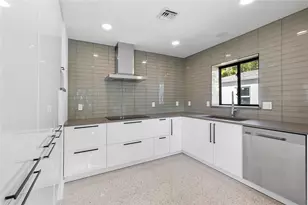 450 N Victoria Park Rd, Fort Lauderdale, FL 33301 - Photo 15