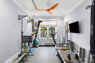 2870 NE 24th Pl, Fort Lauderdale, FL 33305 - Photo 47