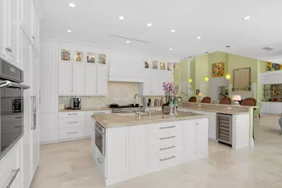 2870 NE 24th Place, Fort Lauderdale, FL 33305 - Photo 17