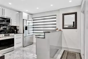 2903 Victoria Cir, Pompano Beach, FL 33066 - Photo 5