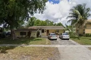 4501 NW 36th St, Lauderdale Lakes, FL 33319 - Photo 1