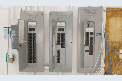 2050 N University Drive, Sunrise, FL 33322 - Photo 17