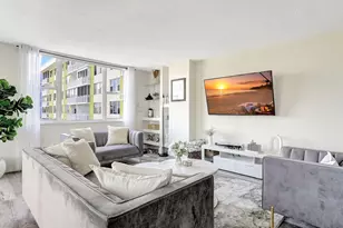 4400 Hillcrest Dr, Hollywood, FL 33021 - Photo 5