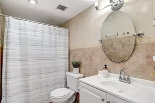 4400 Hillcrest Dr, Hollywood, FL 33021 - Photo 31