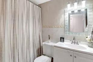 4400 Hillcrest Dr, Hollywood, FL 33021 - Photo 21