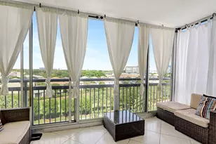 4400 Hillcrest Dr, Hollywood, FL 33021 - Photo 19