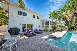 1771 NE 35th St, Oakland Park, FL 33334 - Photo 27