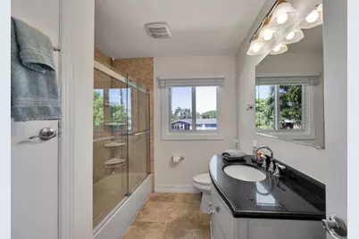 1771 NE 35th Street, Oakland Park, FL 33334 - Photo 29