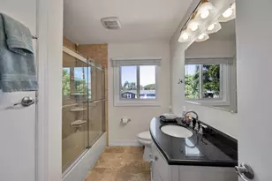 1771 NE 35th St, Oakland Park, FL 33334 - Photo 29