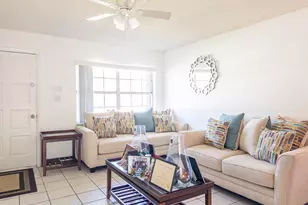 3205 Hibiscus, Fort Pierce, FL 34947 - Photo 5