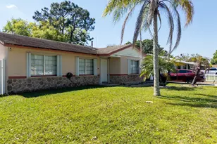 3205 Hibiscus, Fort Pierce, FL 34947 - Photo 3