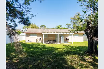 3205 Hibiscus, Fort Pierce, FL 34947 - Photo 9