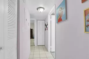 935 NE 199th St, Miami, FL 33179 - Photo 19