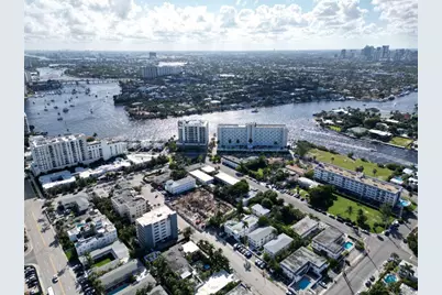 527 Orton Avenue #302B, Fort Lauderdale, FL 33304 - Photo 23