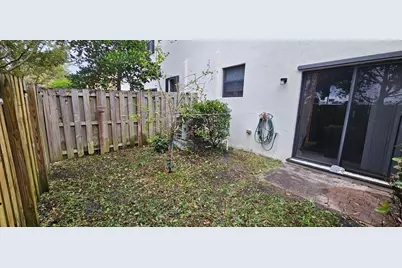 5454 NW 27 Street #5454, Margate, FL 33063 - Photo 13