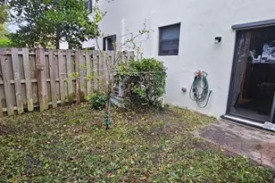 5454 NW 27th St, Margate, FL 33063 - Photo 13