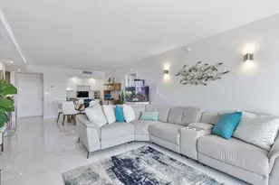 20505 E Country Club Dr, Aventura, FL 33180 - Photo 7