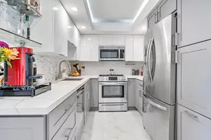 20505 E Country Club Dr, Aventura, FL 33180 - Photo 7