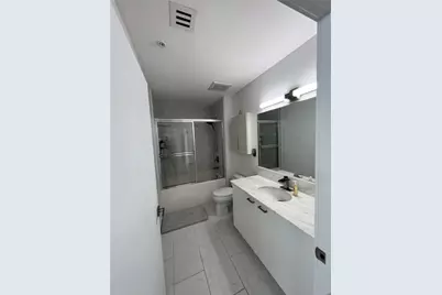 133 NE 2nd Avenue #1610, Miami, FL 33132 - Photo 17